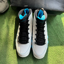 Load image into Gallery viewer, Jordan Powder Blue 9s Size 11
