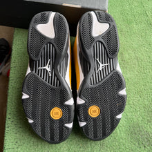 Load image into Gallery viewer, Jordan Ginger 14s Size 11
