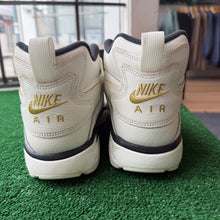 Load image into Gallery viewer, Nike Must Be The Money Air Diamond Turfs Size 12
