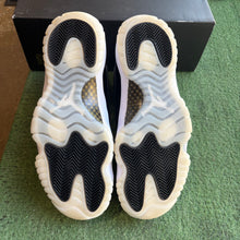 Load image into Gallery viewer, Jordan DMP Gratitude 11s Size 9
