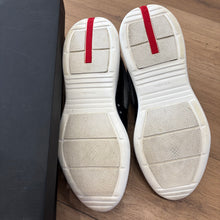 Load image into Gallery viewer, America Cups Size 11UK
