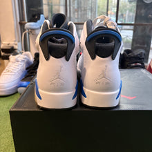 Load image into Gallery viewer, Jordan Sport Blue 6s Size 9
