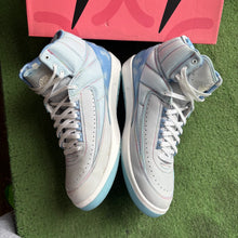 Load image into Gallery viewer, Jordan J Balvin 2s Size 12.5
