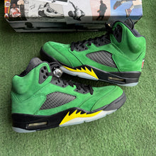 Load image into Gallery viewer, Jordan Oregon 5s Size 8.5
