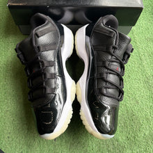 Load image into Gallery viewer, Jordan 72-10 Low 11s Size 12
