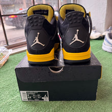 Load image into Gallery viewer, Jordan Thunder 4s Size 8
