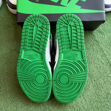Load image into Gallery viewer, Jordan Lucky Green 1s Size 7.5
