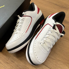 Load image into Gallery viewer, Jordan Chicago Low 2s Size 9
