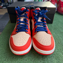 Load image into Gallery viewer, Jordan Team Orange Mid 1s Size 8
