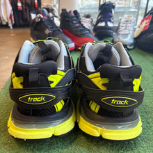 Load image into Gallery viewer, Balenciaga Tracks Size 46
