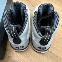 Load image into Gallery viewer, Jordan Baron 9s Size 10.5
