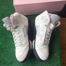 Load image into Gallery viewer, Jordan Medium Pink 5s Size 11.5
