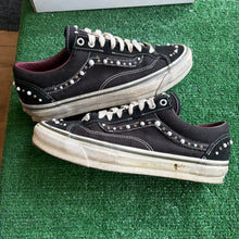 Load image into Gallery viewer, Vans Pearlized Black Old Skool 36s Size 10
