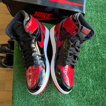 Load image into Gallery viewer, Jordan Patent Bred 1s Size 8.5
