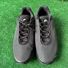 Load image into Gallery viewer, Nike Air Max DNs Size 14
