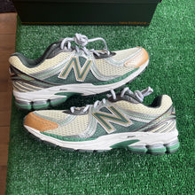 Load image into Gallery viewer, New Balance Aime Leon Dore 860v2s Size 8.5
