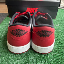Load image into Gallery viewer, Jordan Black Toe Low 1s Size 9.5

