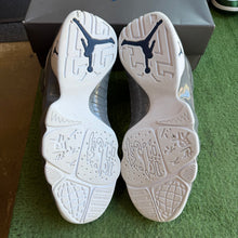 Load image into Gallery viewer, Jordan Flint 9s Size 13
