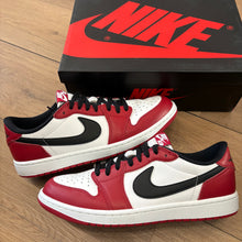 Load image into Gallery viewer, Jordan Chicago 1 Lows Size 10
