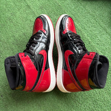 Load image into Gallery viewer, Jordan Patent Bred 1s Size 10.5
