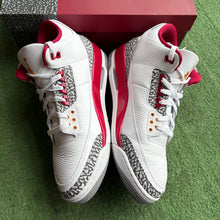 Load image into Gallery viewer, Jordan Cardinal 3s Size 13
