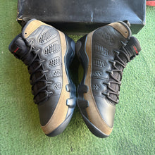 Load image into Gallery viewer, Jordan Olive 9s Size 10.5
