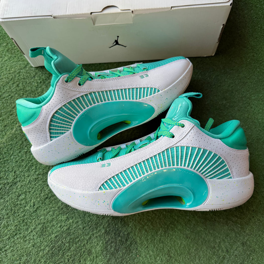 Jordan Guo Ailun XXXVs Size 10