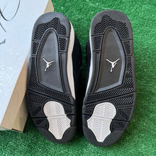 Load image into Gallery viewer, Jordan White Thunder 4s Size 9
