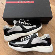 Load image into Gallery viewer, America Cups Size 11UK
