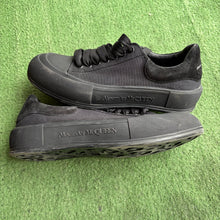 Load image into Gallery viewer, Alexander McQueen Sneakers Size 45
