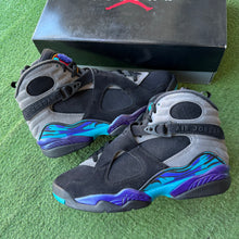 Load image into Gallery viewer, Jordan Aqua 8s Size 8.5

