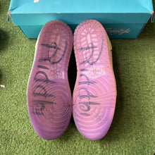 Load image into Gallery viewer, Jordan Doernbecher Low 1s Size 9
