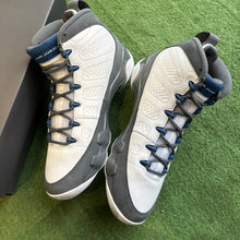 Load image into Gallery viewer, Jordan Flint 9s Size 10.5

