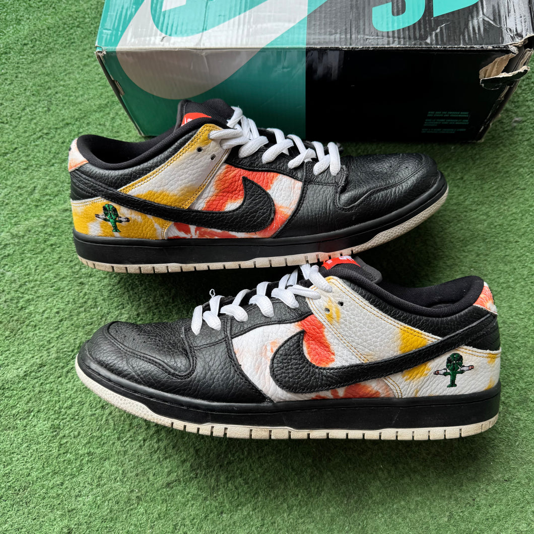 Nike SB Tie Dye Raygun Low Dunks Size 12