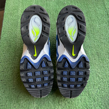 Load image into Gallery viewer, Nike Air Max Royal Griffey 1s Size 7Y
