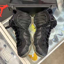 Load image into Gallery viewer, Nike All - Over Swoosh Foamposites Size 11.5
