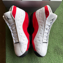 Load image into Gallery viewer, Jordan Chicago 13s Size 9.5
