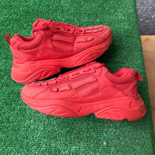 Load image into Gallery viewer, Amiri Bone Runners Size 8
