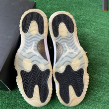 Load image into Gallery viewer, Jordan Gratitude DMP 11s Size 13
