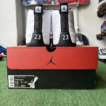 Load image into Gallery viewer, Jordan Royalty Taxi 12s Size 13

