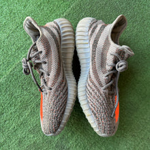 Load image into Gallery viewer, Yeezy Beluga 350 V2s Size 10.5
