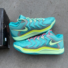 Load image into Gallery viewer, Nike Jonquel Jones Bahamas KD 17s Size 13
