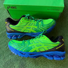 Load image into Gallery viewer, ASICS Field Training Gel Kayano 14s Size 12
