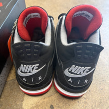 Load image into Gallery viewer, Jordan Bred 4s Size 10
