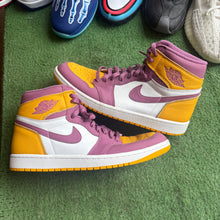Load image into Gallery viewer, Jordan Brotherhood 1s Size 10.5
