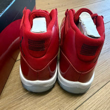 Load image into Gallery viewer, Jordan Win Like 96 11s Size 8.5
