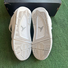 Load image into Gallery viewer, Jordan Pure Money 4s Size 7Y
