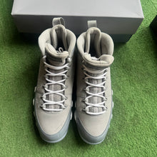 Load image into Gallery viewer, Jordan Cool Grey 9s Size 8
