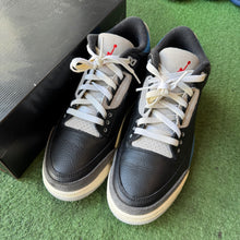 Load image into Gallery viewer, Jordan Rare Air 3s Size 9.5
