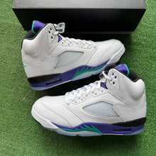 Load image into Gallery viewer, Jordan Grape 5s Size 10.5
